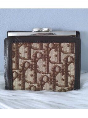 Dior Trotter vintage kisslock wallet EUC